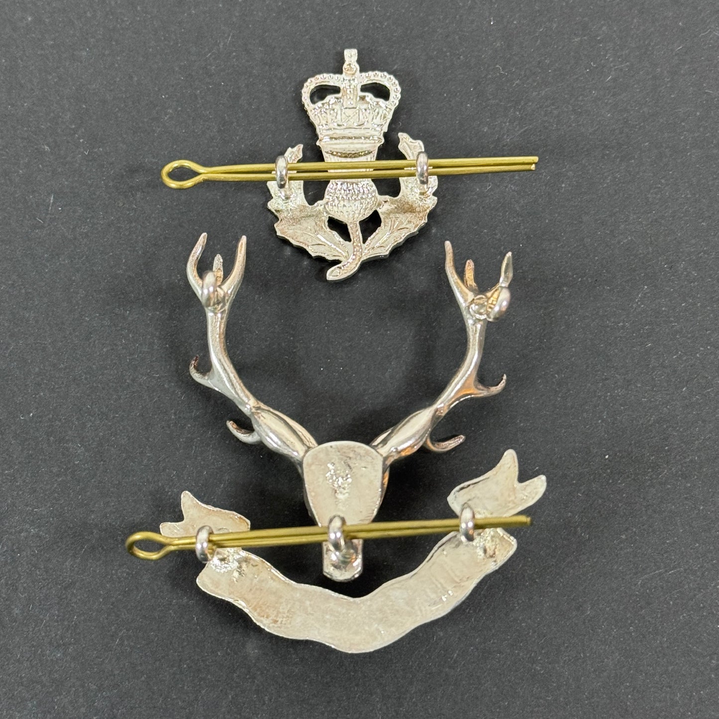 British Army Queen's Own Highlanders Officer's Cap Badge