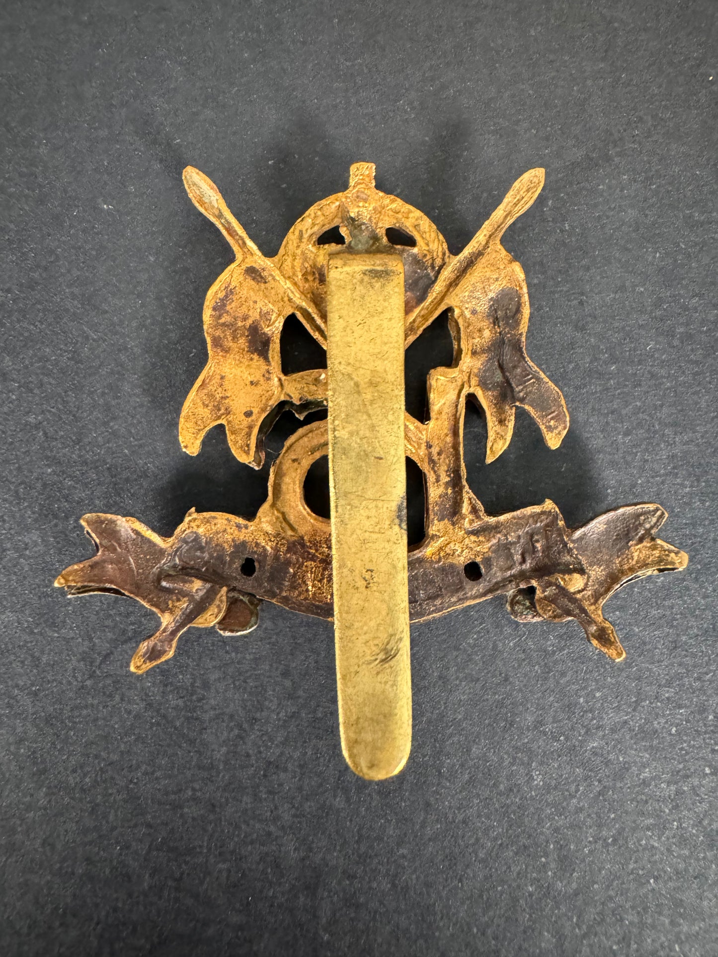 Photo 2 of WW1 British Army 16th Lancers Cap Badge - collectible militaria item