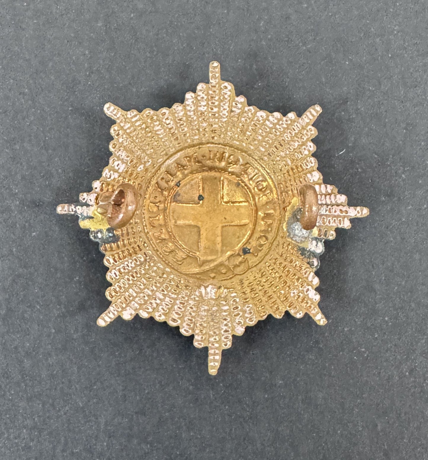 WW2 British Army Coldstream Guards Cap Badge