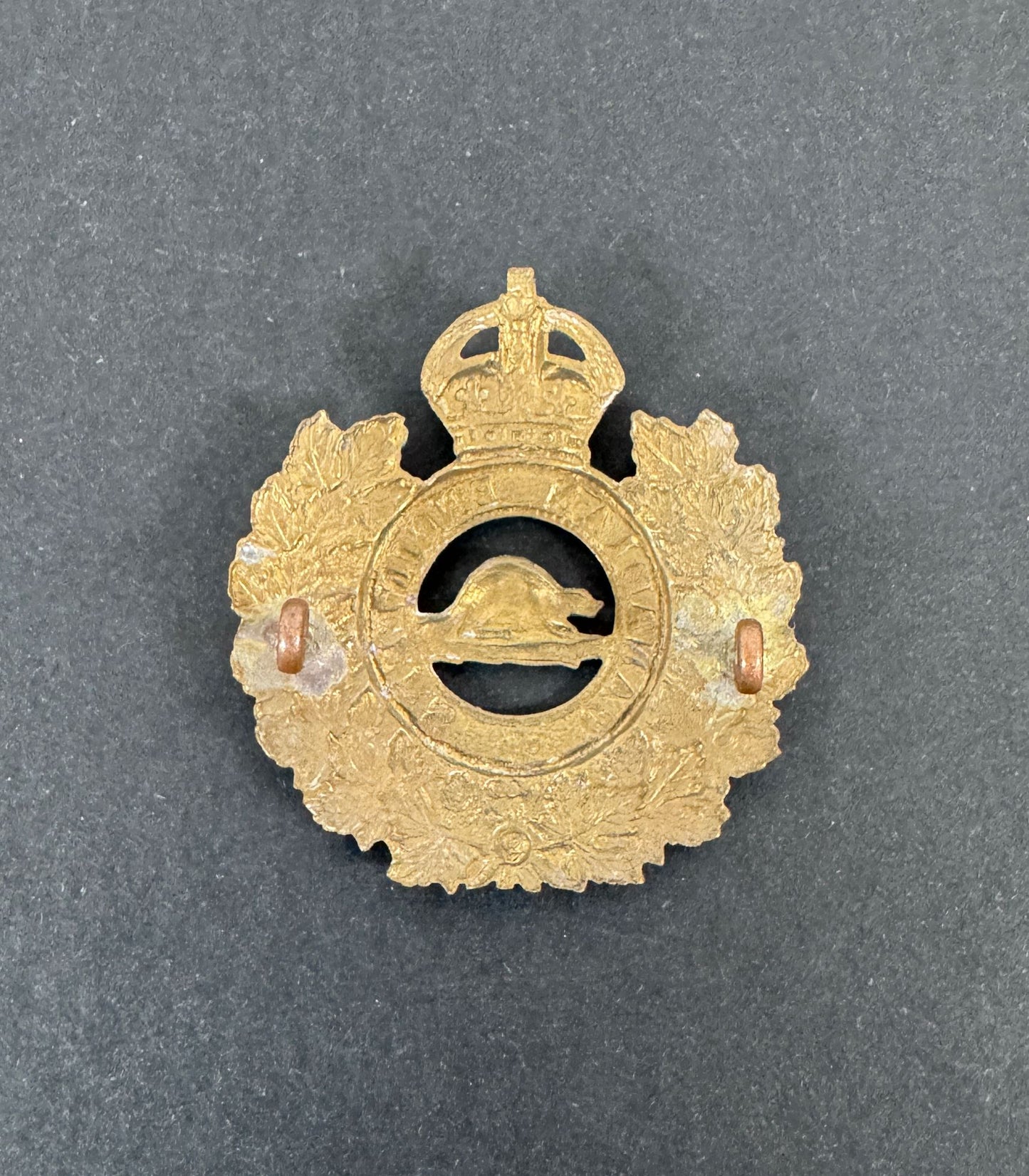WW1 Canadian Engineers Cap Badge CEF – An original other ranks cap badge of the Canadian Engineers - Canadian Expeditionar...