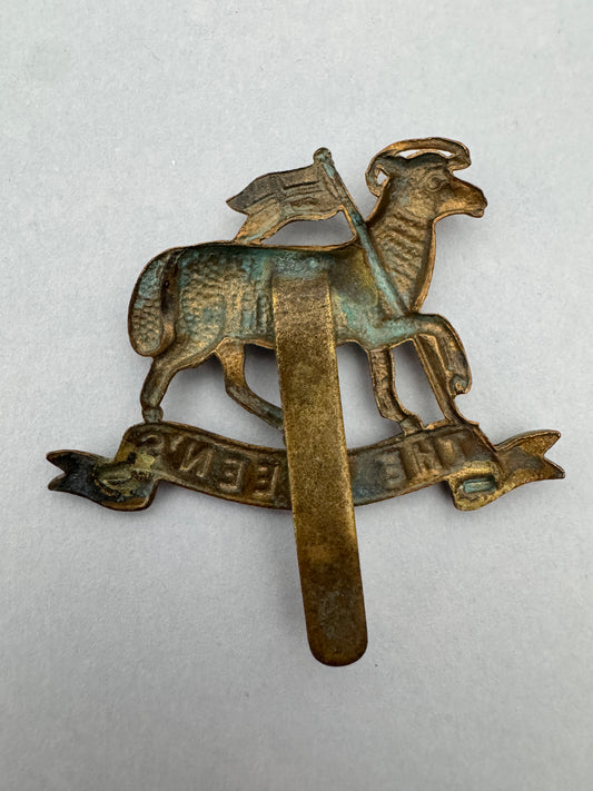 WW1 British Army Queen's Royal (West Surrey) Regiment Cap Badge