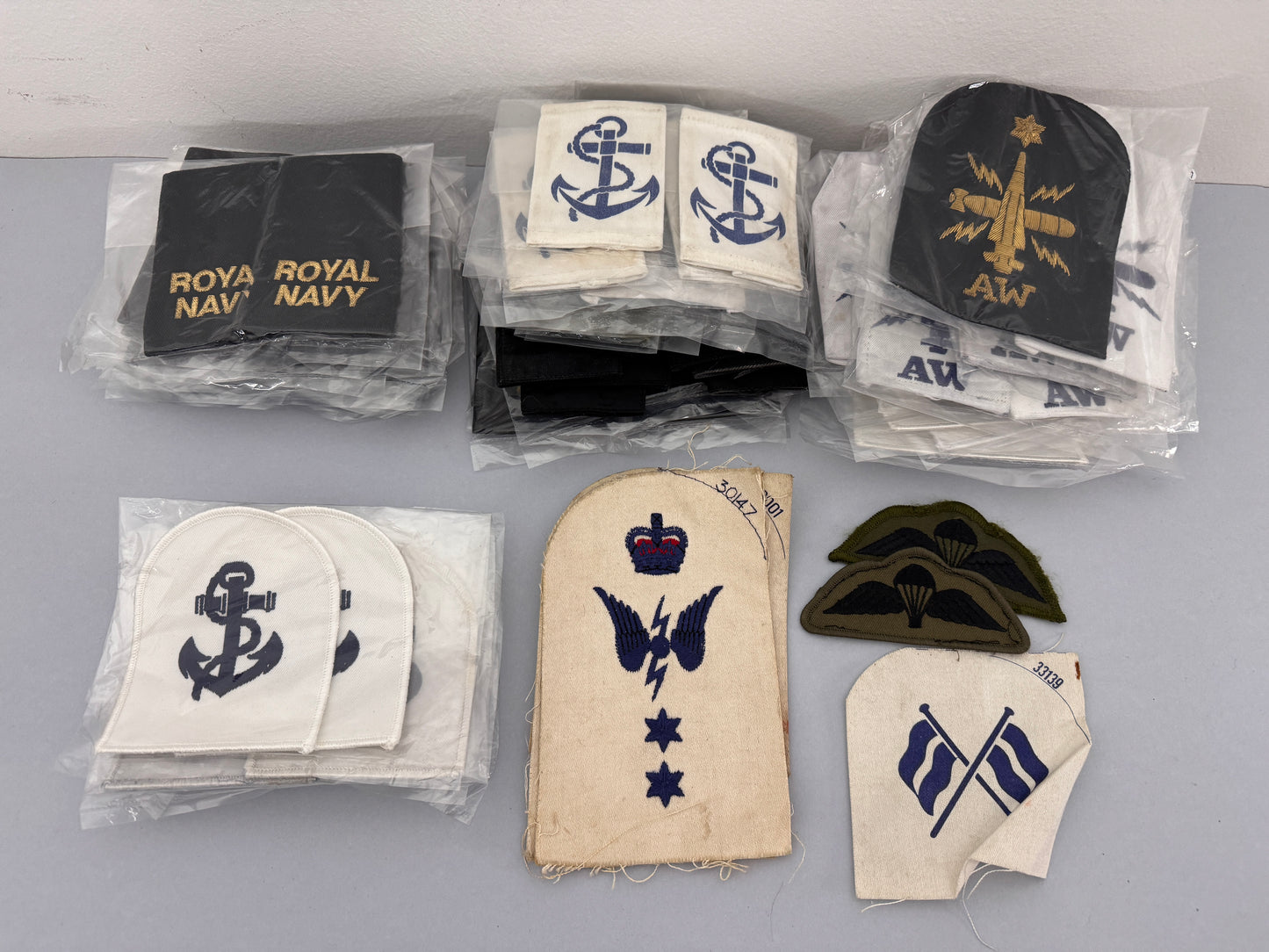 British Royal Navy Seaman Insignia - epaulettes, trade badges, parachute badge