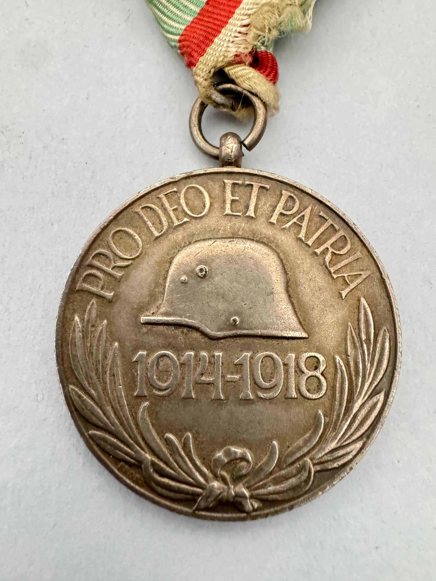 WW1 Hungarian Kingdom Commemorative Medal for Combatants 1914-1918