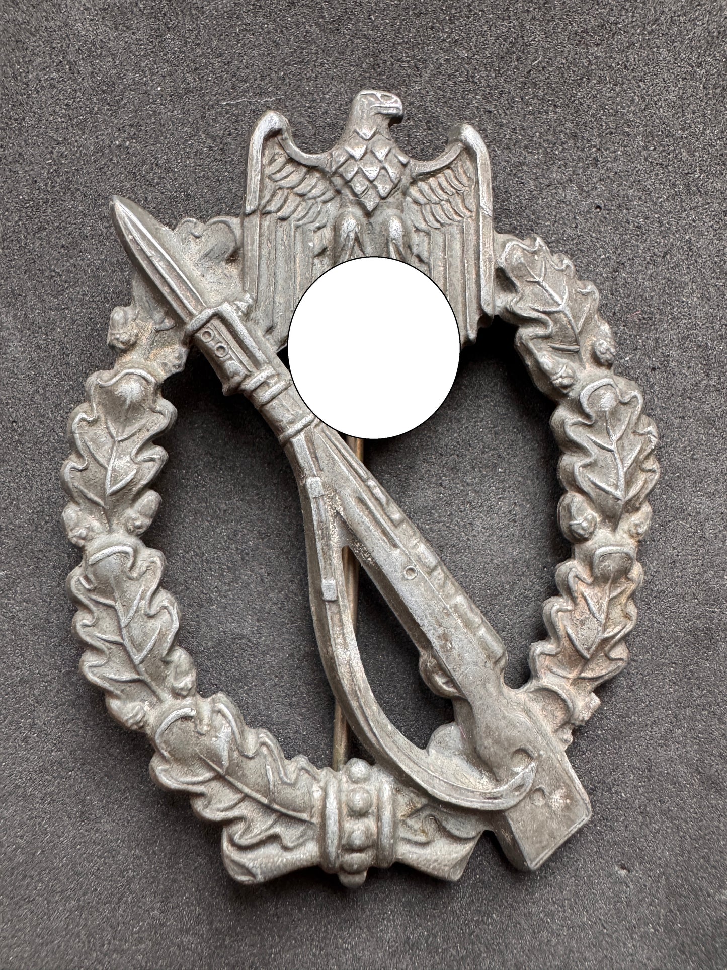 Photo 1 of WW2 German Infantry Assault Badge - collectible militaria item