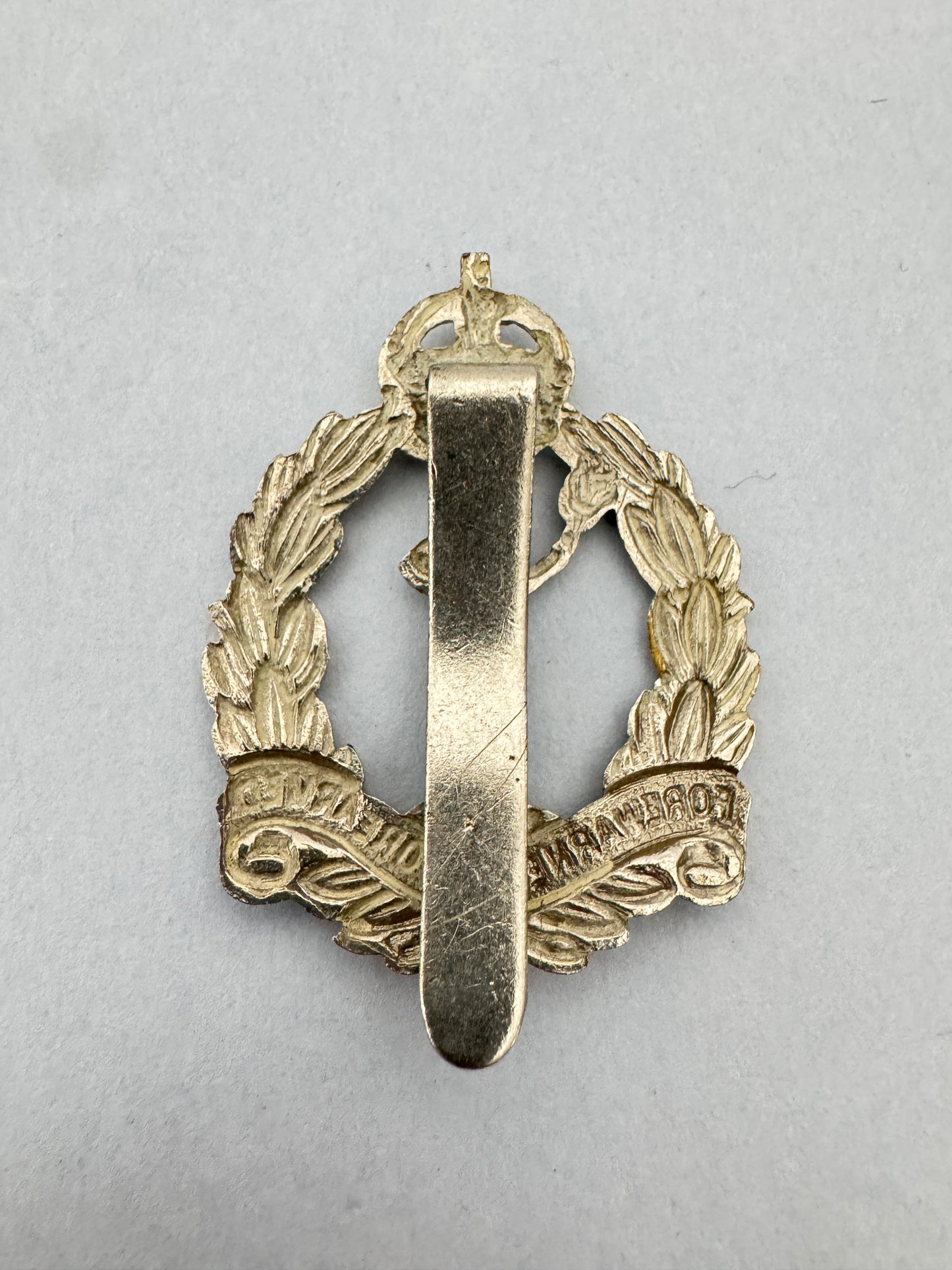 WW2 British Royal Observer Corps ROC Cap Badge