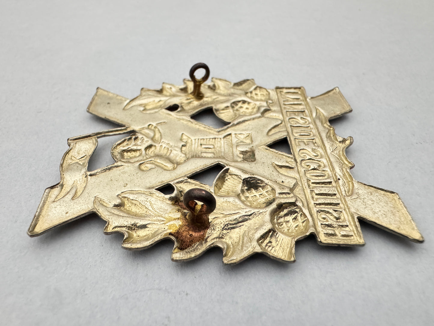 WW1 British Army Tyneside Scottish Glengarry Cap Badge
