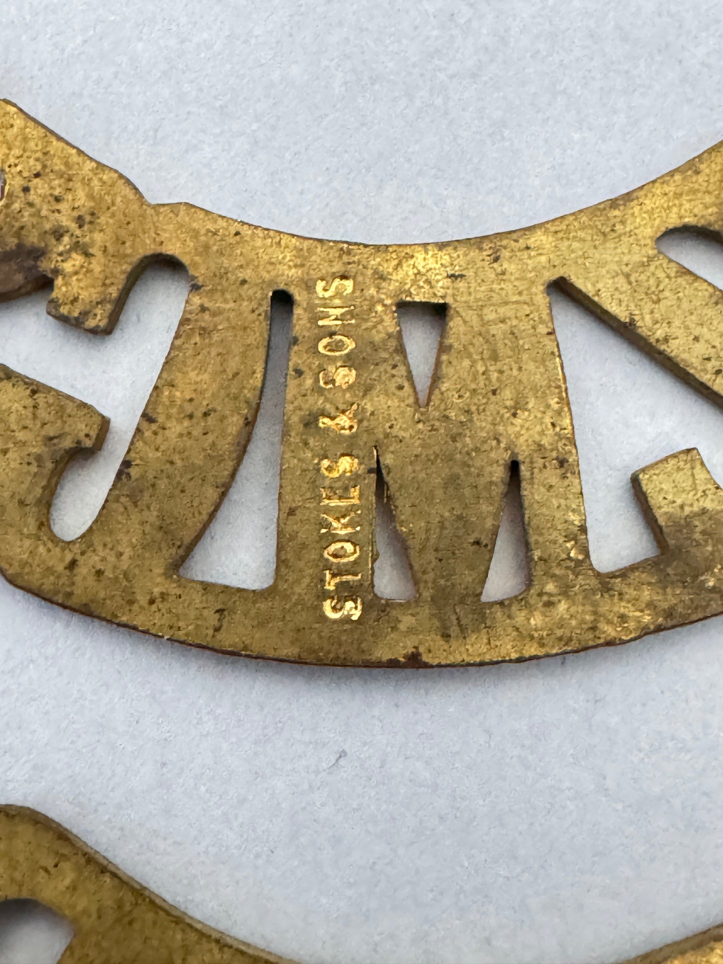 WW1 New Zealand Army (NZEF) Shoulder Title Badges NZMGS NZMR NZFA