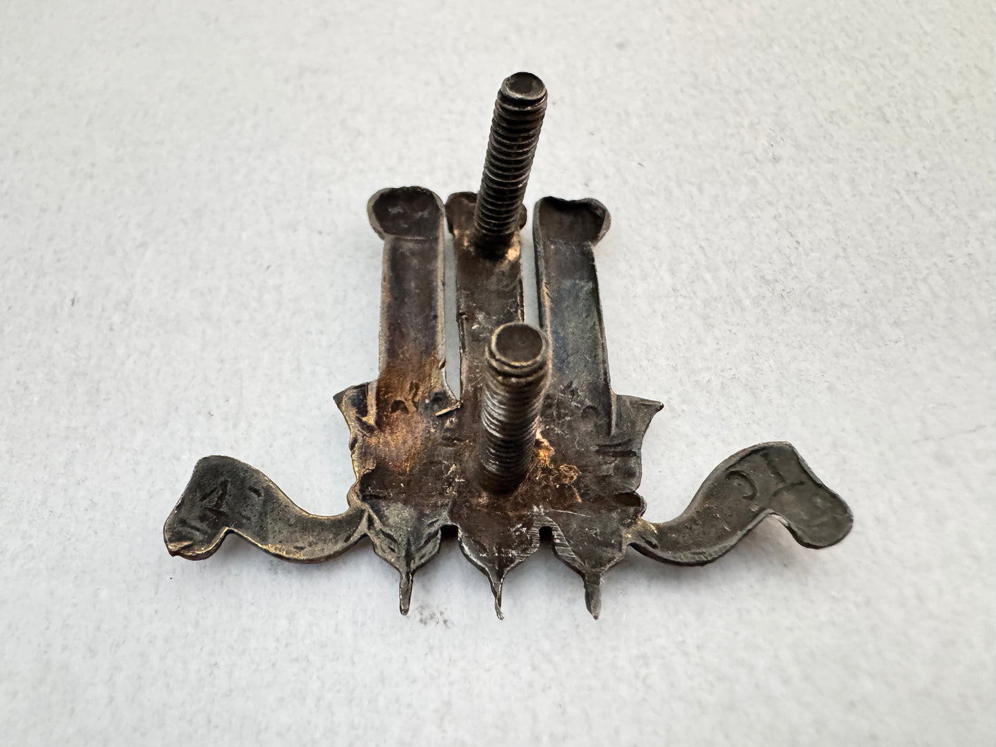 WW2 British Army 2nd Gurkha Rifles Belt Pouch Badge (King Edward VII Own)
