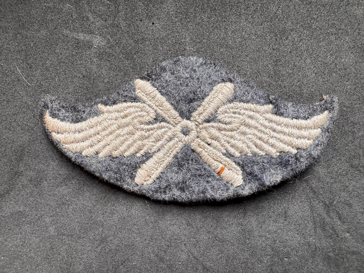 Photo 1 of WW2 German Luftwaffe Enlisted Flight Personnel Qualification Arm Badge - collectible militaria item