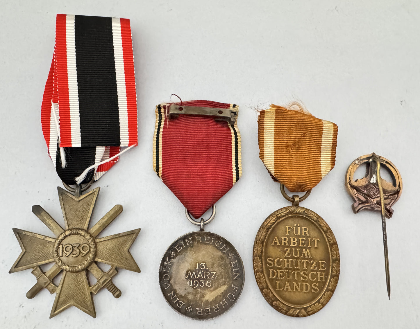 WW2 German Third Reich Military Awards Medals