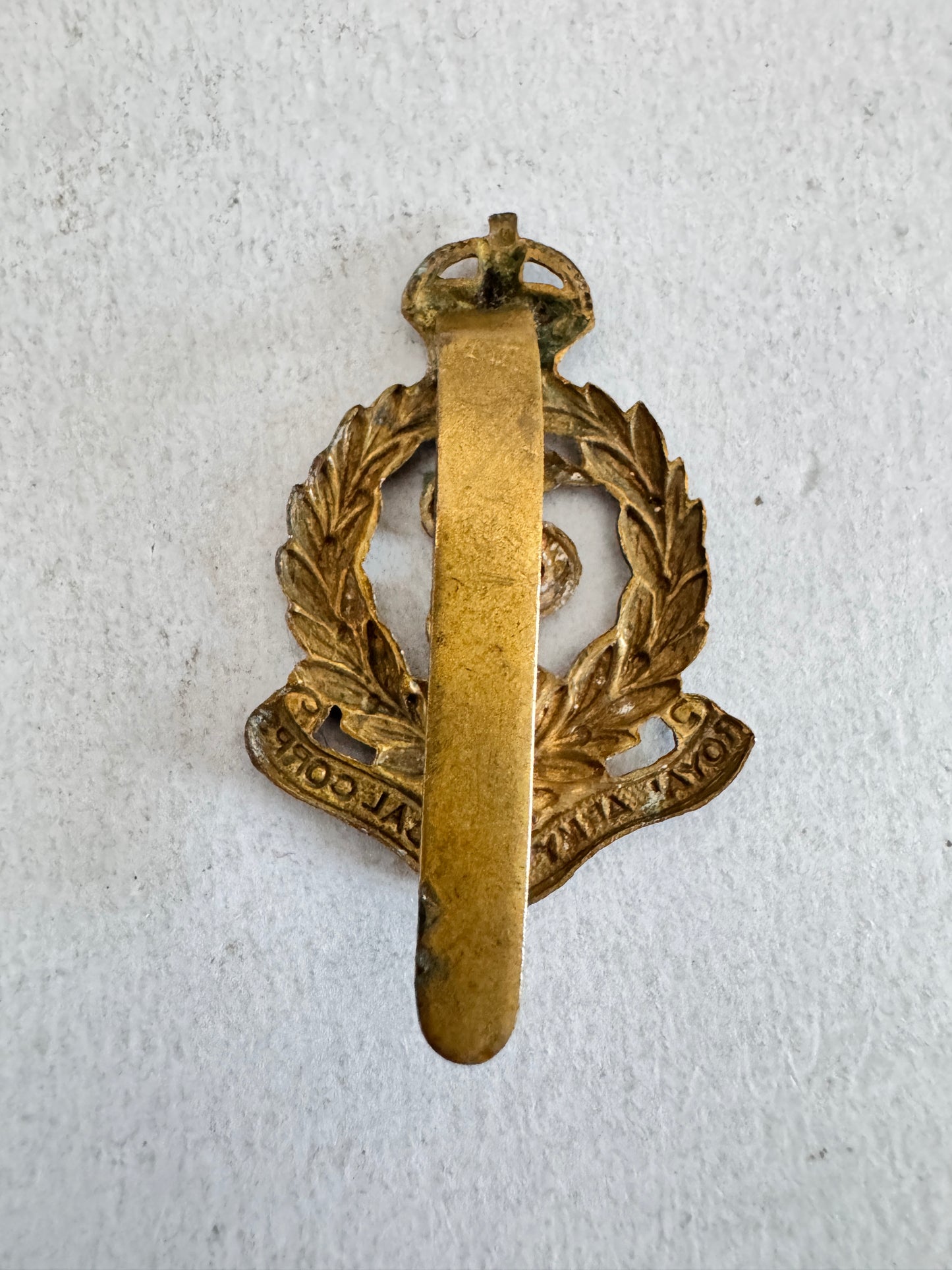 WW2 British Royal Army Medical Corps Cap Badge RAMC