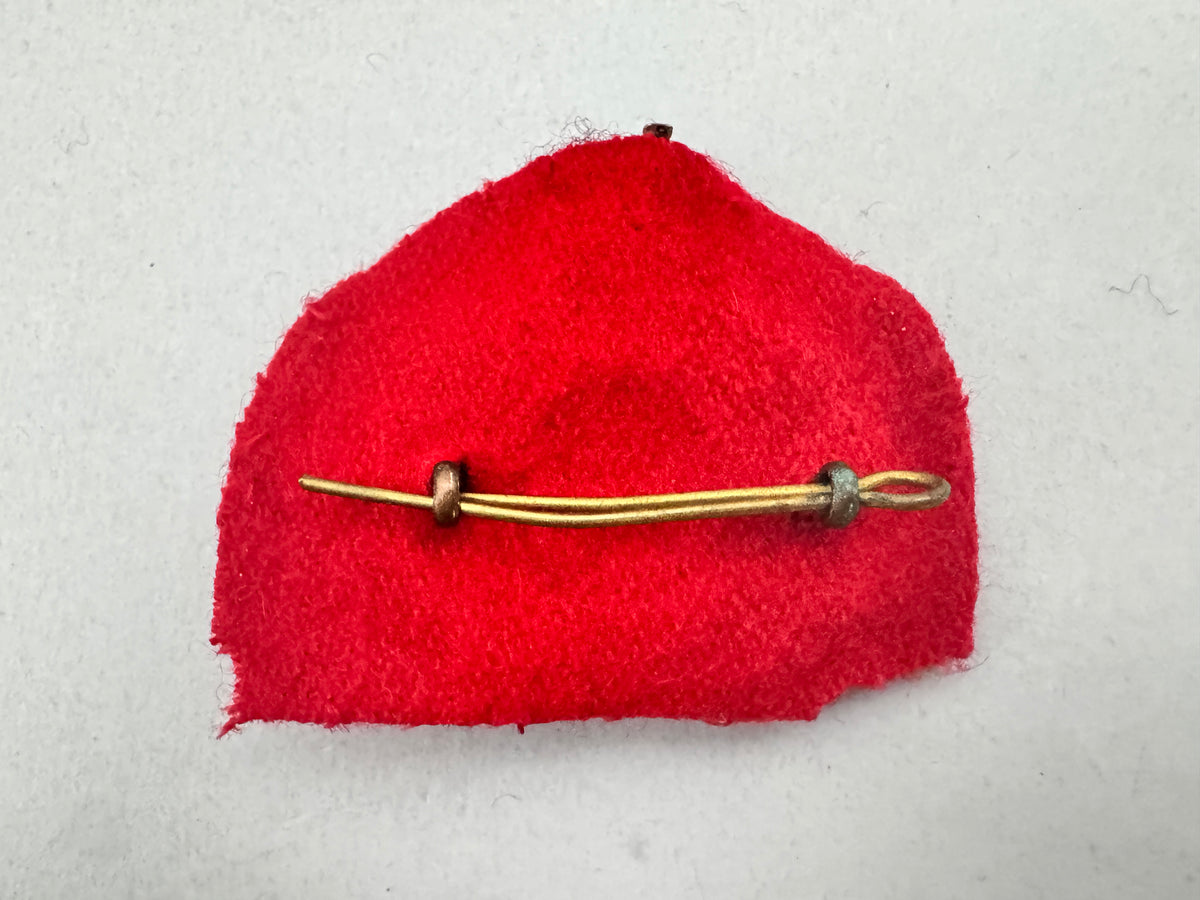 Post WW2 British Royal Marines Cap Beret Badge