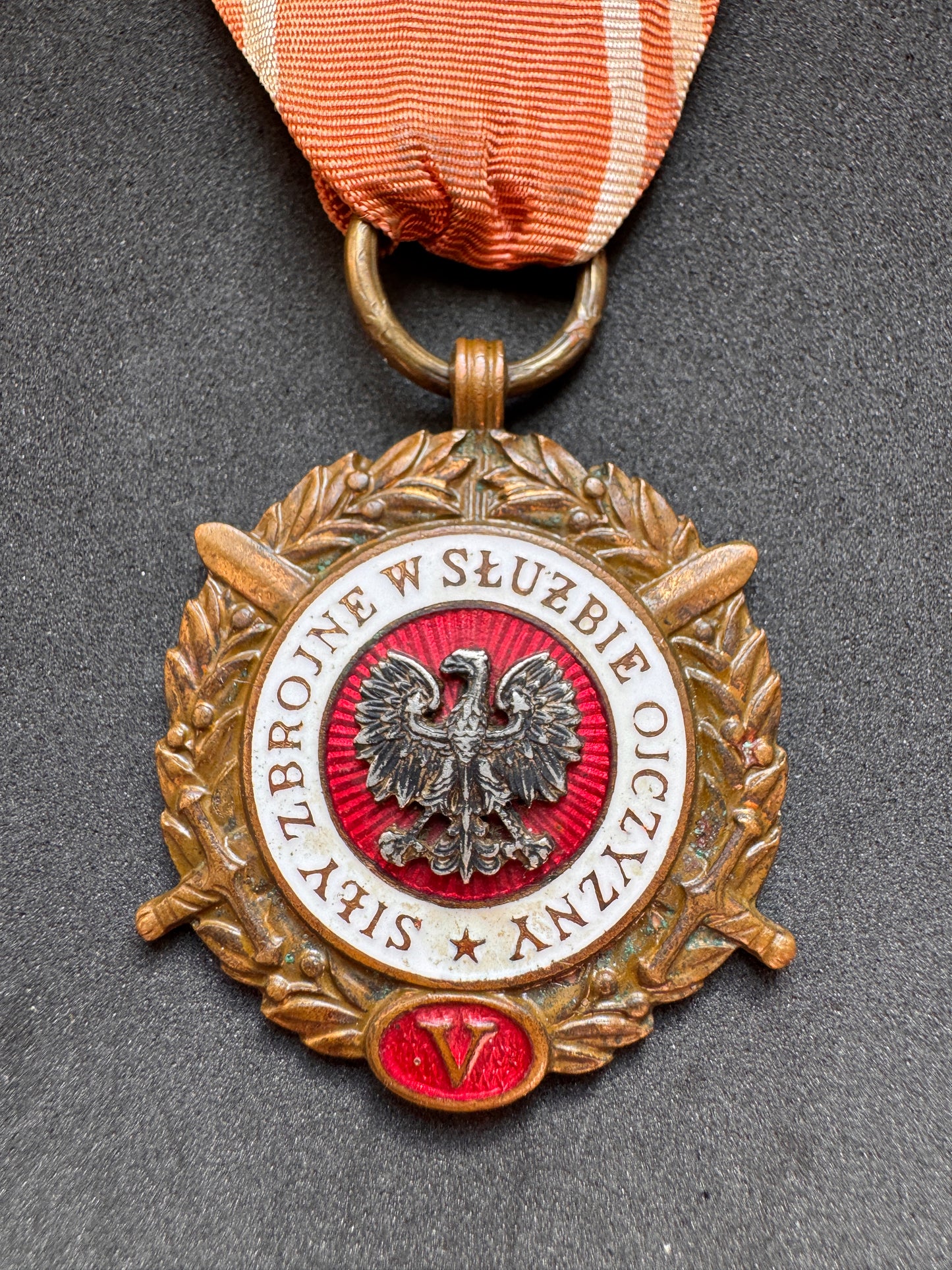 Photo 2 of After WW2 Polish Medal for 5 Years Military Service to The Fatherland - collectible militaria item