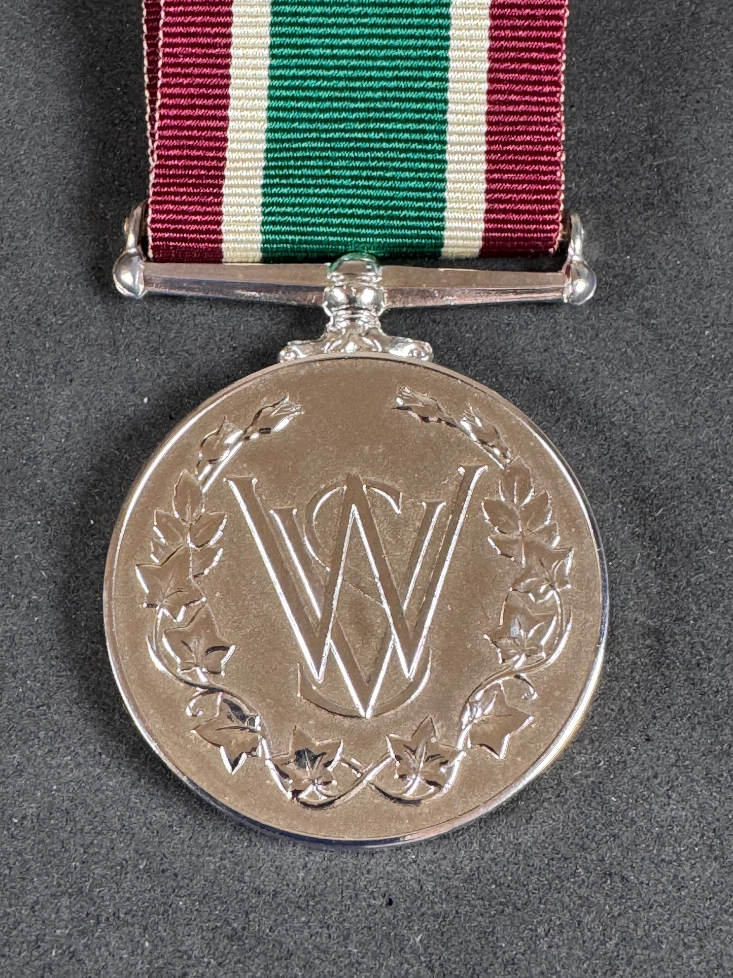 Photo 3 of After WW2 British Women's Voluntary Service Medal in Case - collectible militaria item