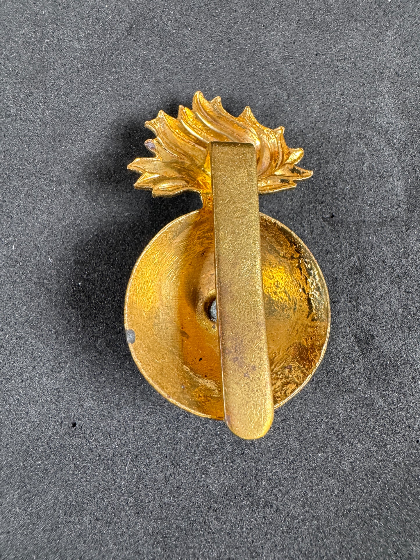 Photo 2 of WW2 British Army Royal Northumberland Fusiliers Cap Badge - collectible militaria item