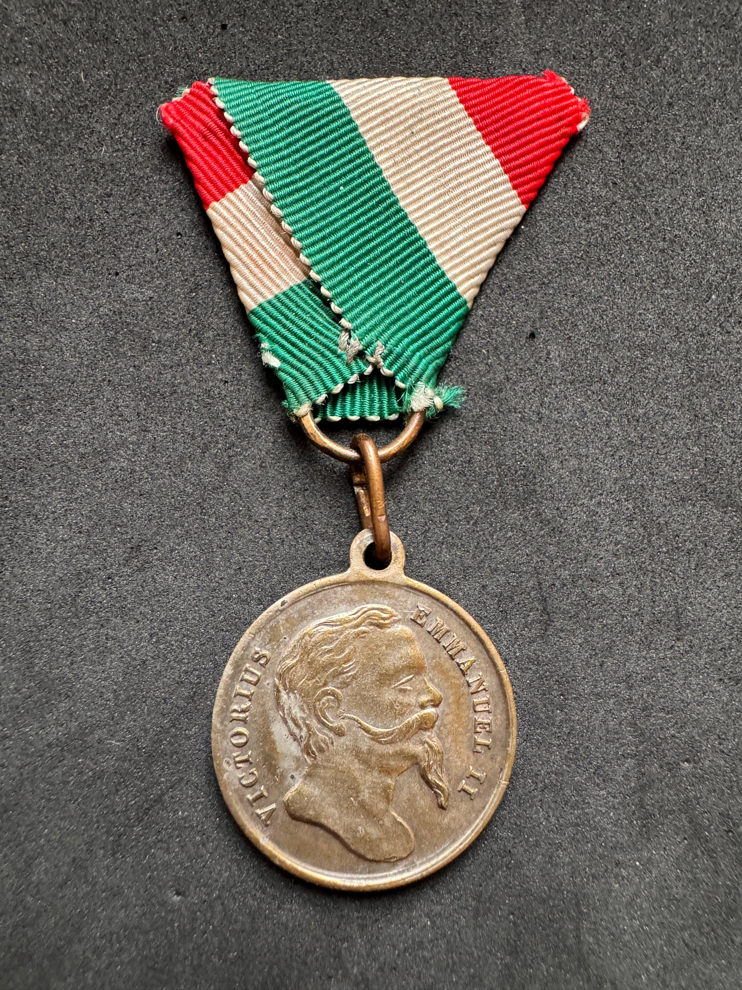 Photo 1 of 1859 Italian Independence Wars Victorius Emmanuel II medal - Napoleon III - collectible militaria item