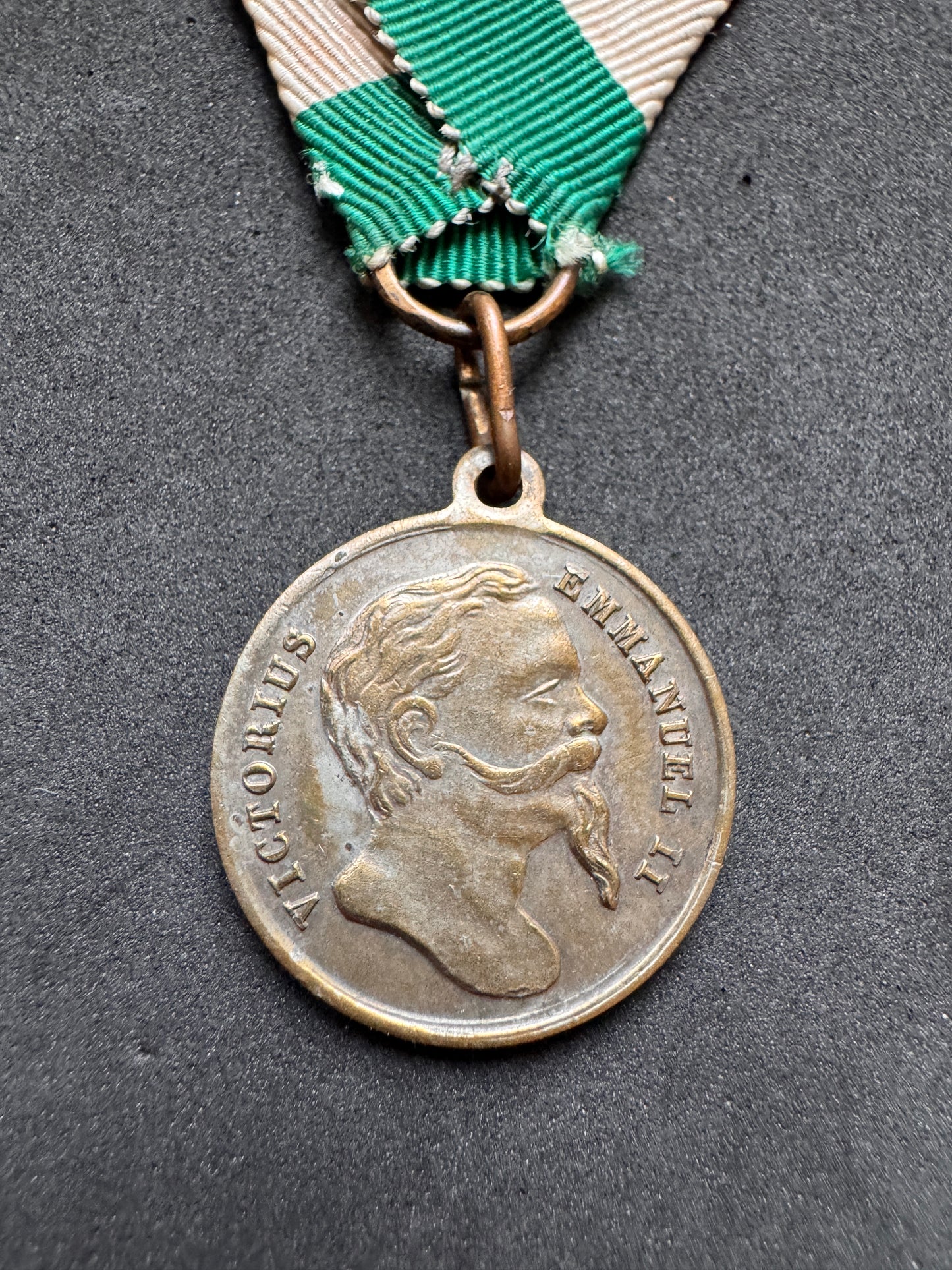 Photo 2 of 1859 Italian Independence Wars Victorius Emmanuel II medal - Napoleon III - collectible militaria item