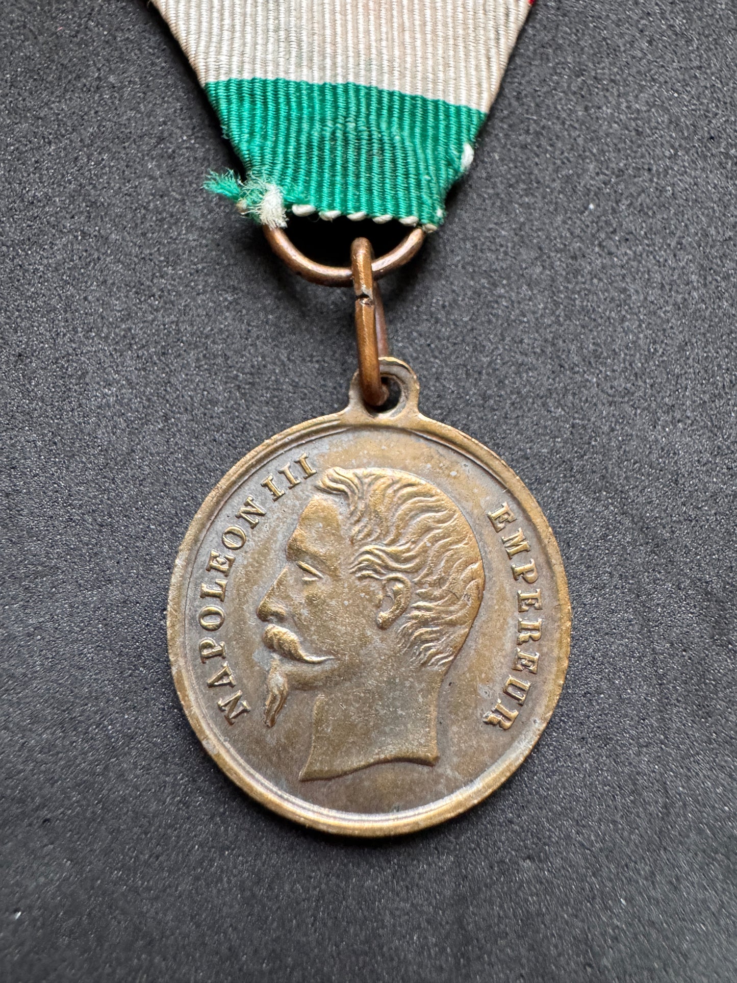 Photo 4 of 1859 Italian Independence Wars Victorius Emmanuel II medal - Napoleon III - collectible militaria item