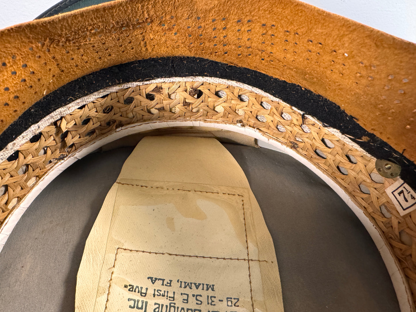 Photo 11 of U.S. Navy Aviator Officer’s Combination Cap - collectible militaria item