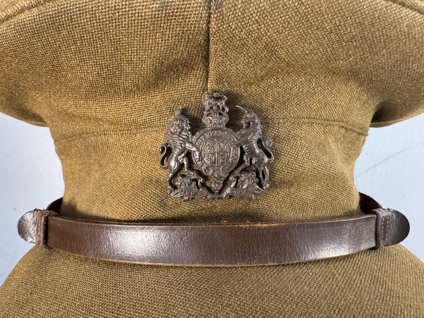 Photo 2 of WWI British Army Officer’s Service Dress Cap - Tress & Co., London - collectible militaria item
