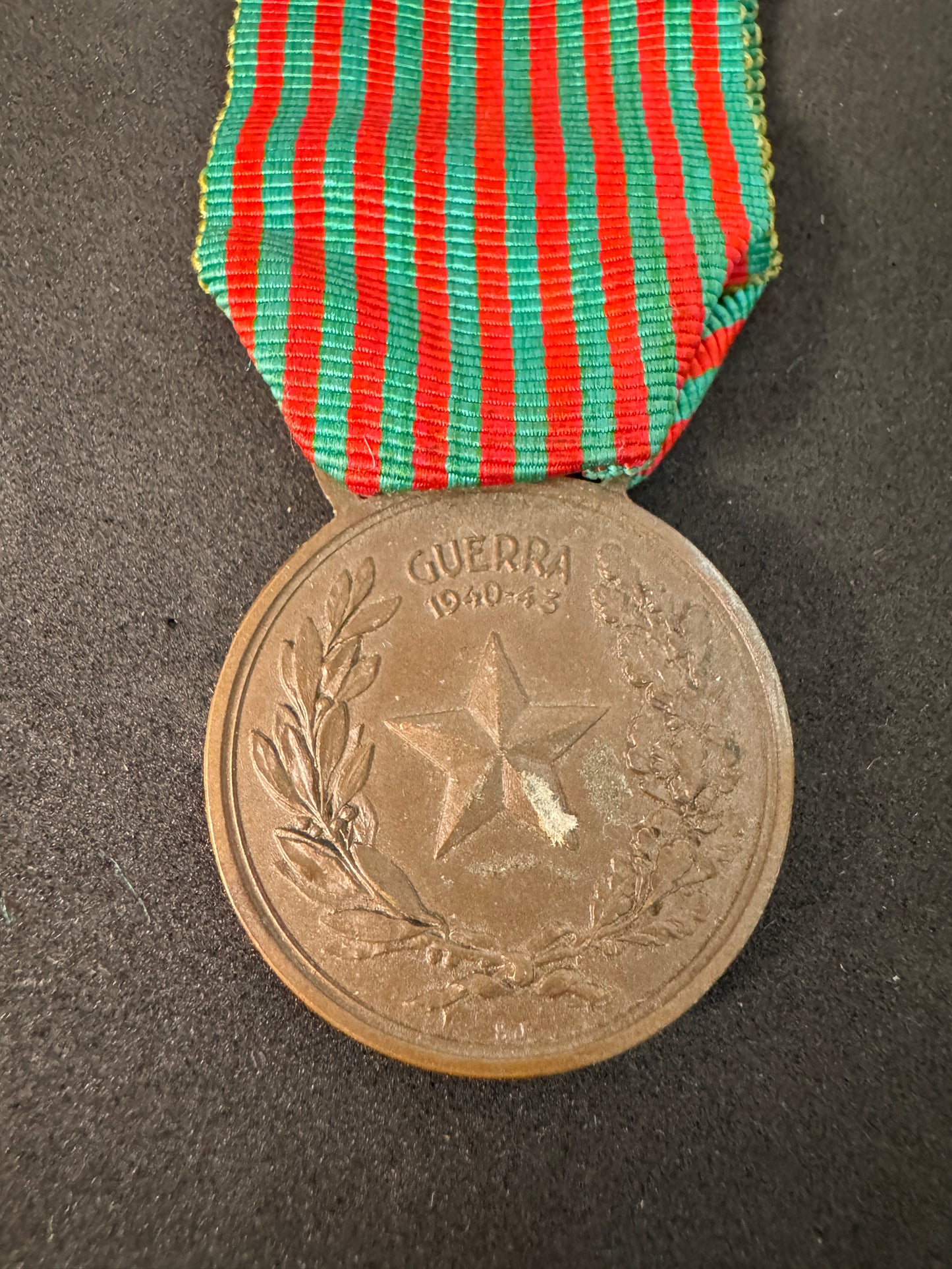 Photo 3 of Italian WWII War Medal - Guerra 1940-1943 - collectible militaria item