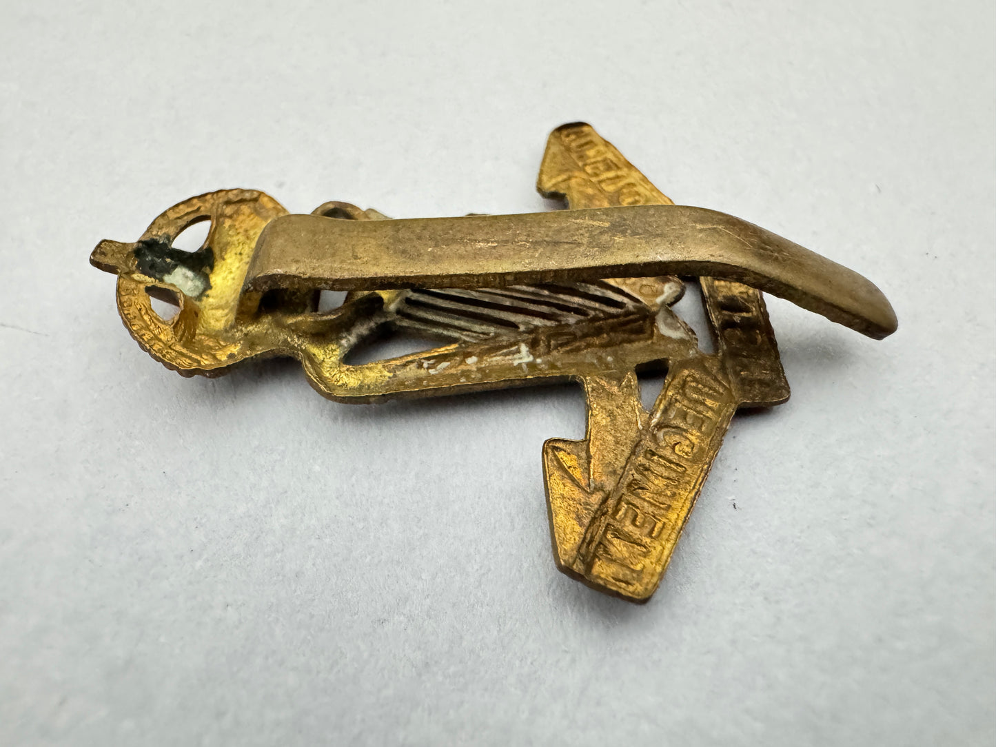 WW1 British Army Royal Irish Regiment Cap Badge