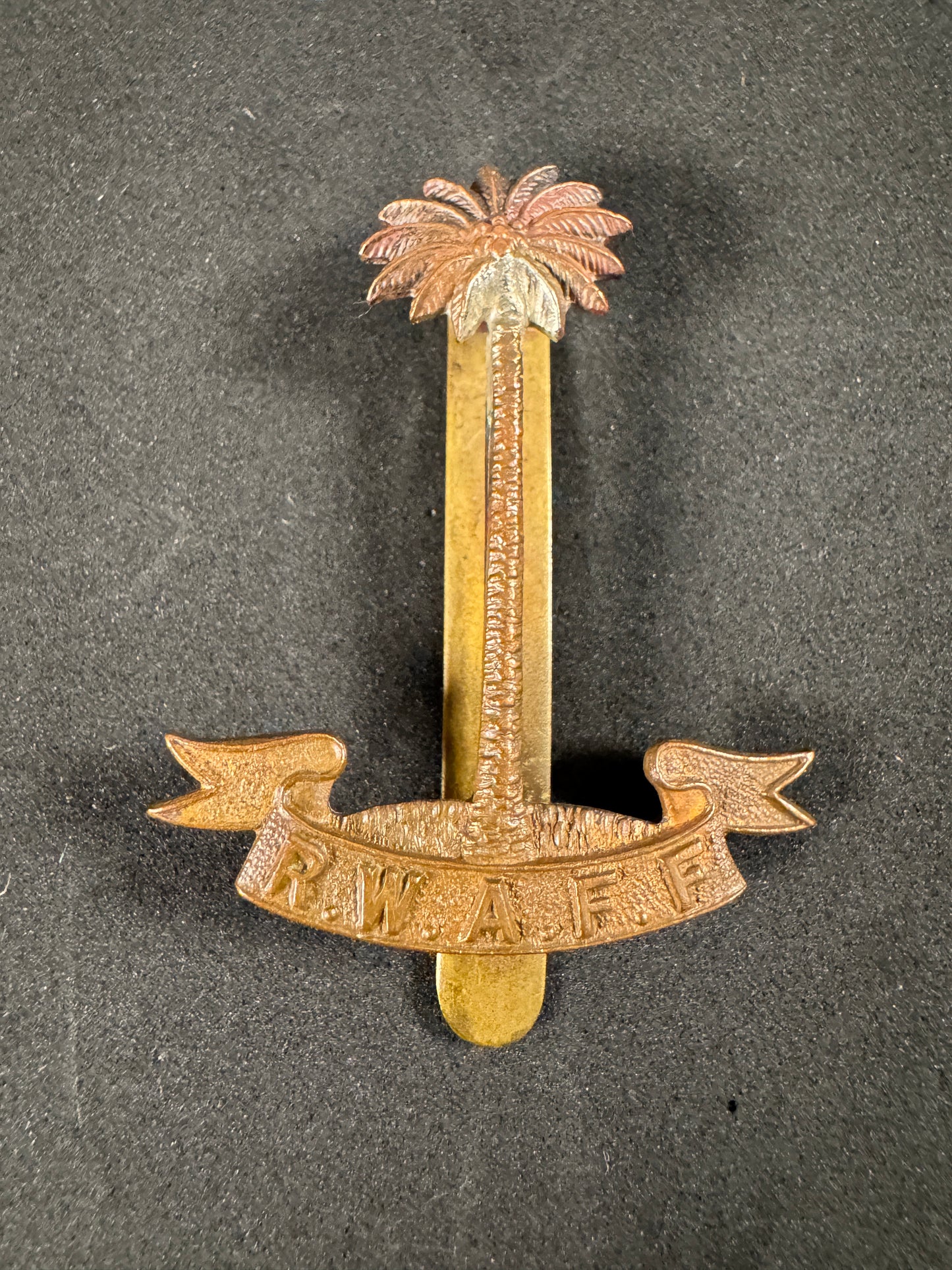 Photo 1 of WW2 British Army Royal West Africa Frontier Force (RWAFF) Cap Badge - collectible militaria item