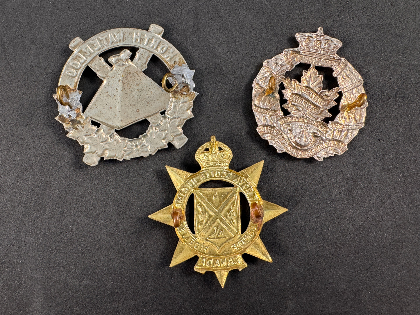 Photo 2 of WW2 Canadian Army Cap Badges - collectible militaria item