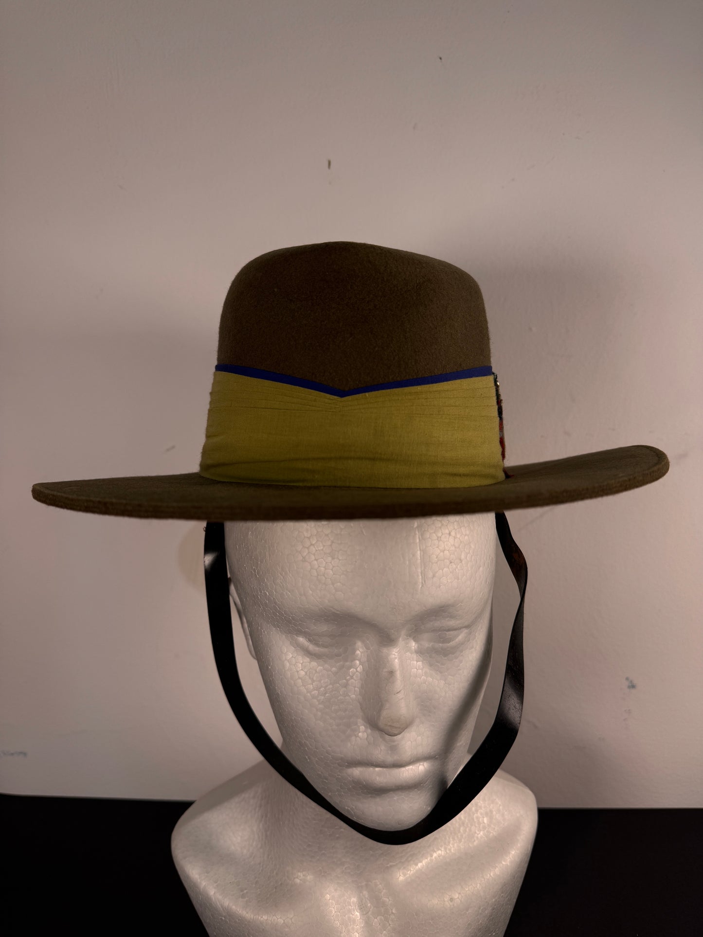 Photo 2 of WW2 British Army 4th Gurkha Rifles Slouch Hat Bush Cap - collectible militaria item
