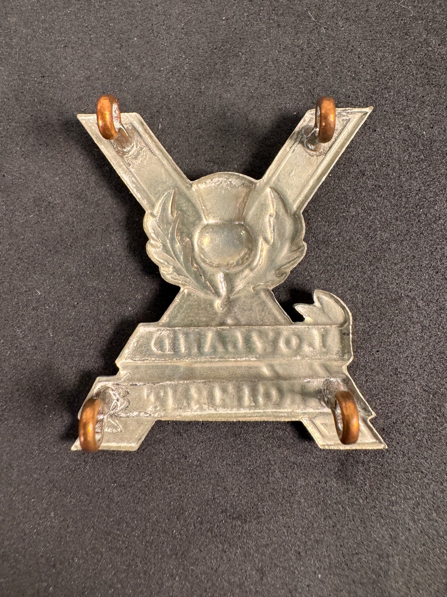 Photo 2 of WW2 British Army War-Raised Lowland Regiment Cap Badge - collectible militaria item