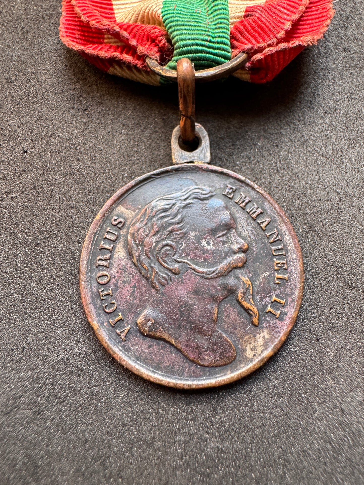 Photo 2 of Italian Independence Wars 1859 Victorious Emmanuel II Medal - collectible militaria item