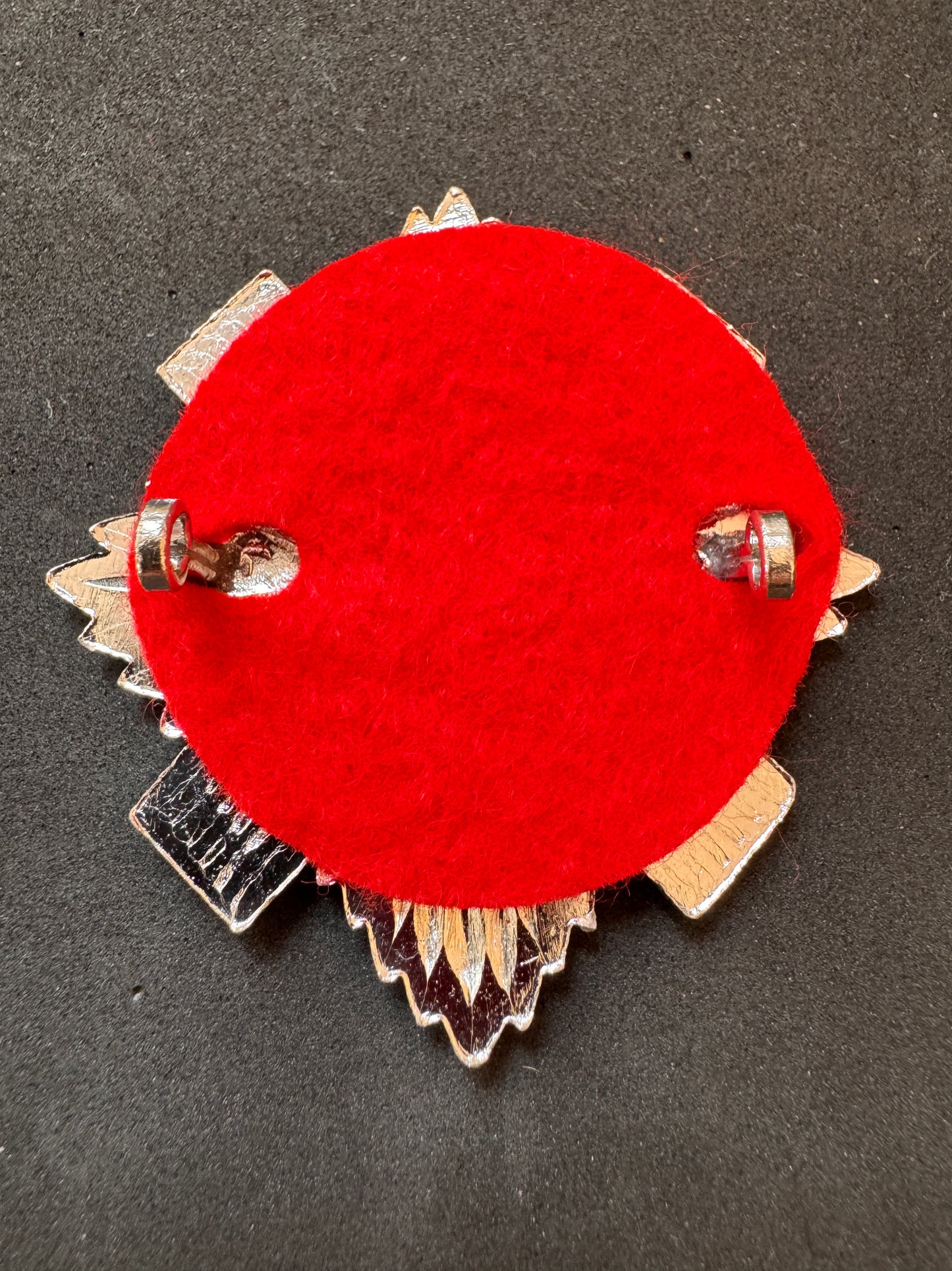 Royal Scots Regiment Anodised (Staybrite) Glengarry Cap Badge