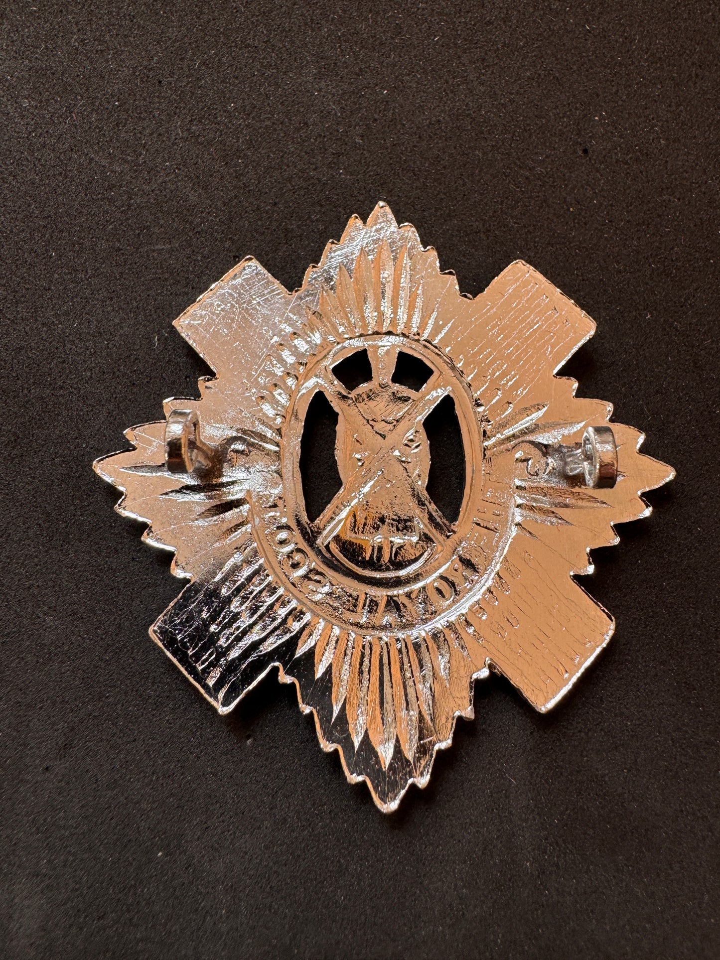 Royal Scots Regiment Anodised (Staybrite) Glengarry Cap Badge