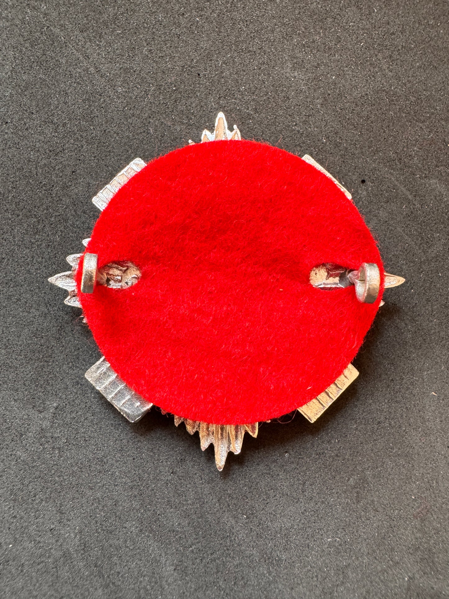 Royal Scots Regiment Anodized (Staybrite) Glengarry Cap Badge
