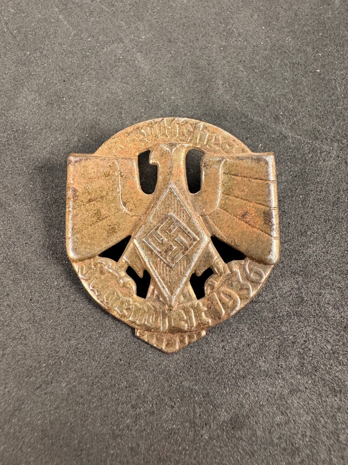 Photo 2 of 1936 Hitler Youth Jugendfest Tinnie Badge - collectible militaria item