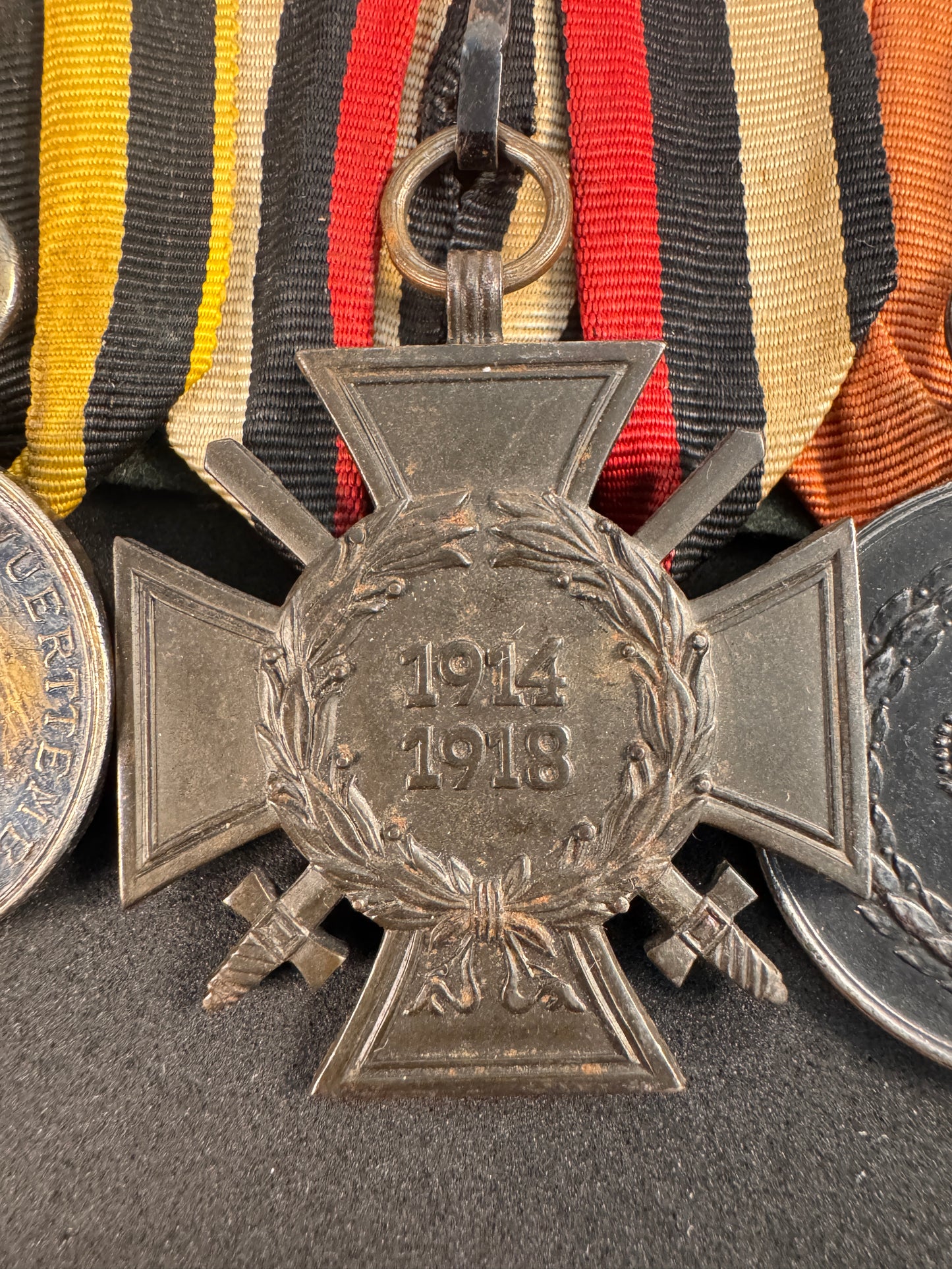 Photo 4 of German WW1 medal bar - Iron Cross, Wurttemburg, Austria - collectible militaria item