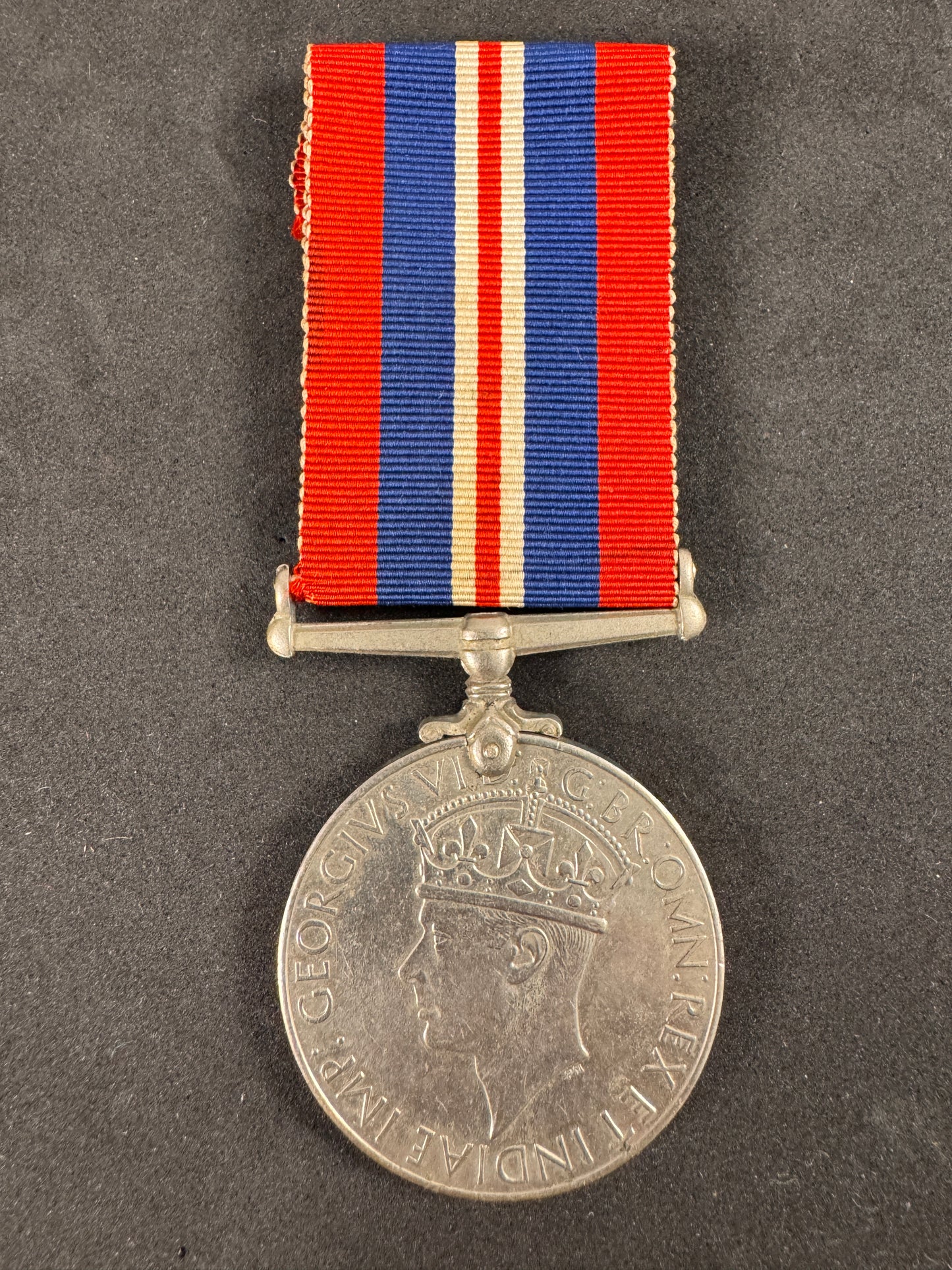 Photo 1 of WW2 British 1939-1945 War Medal - Original Campaign Service Award - collectible militaria item