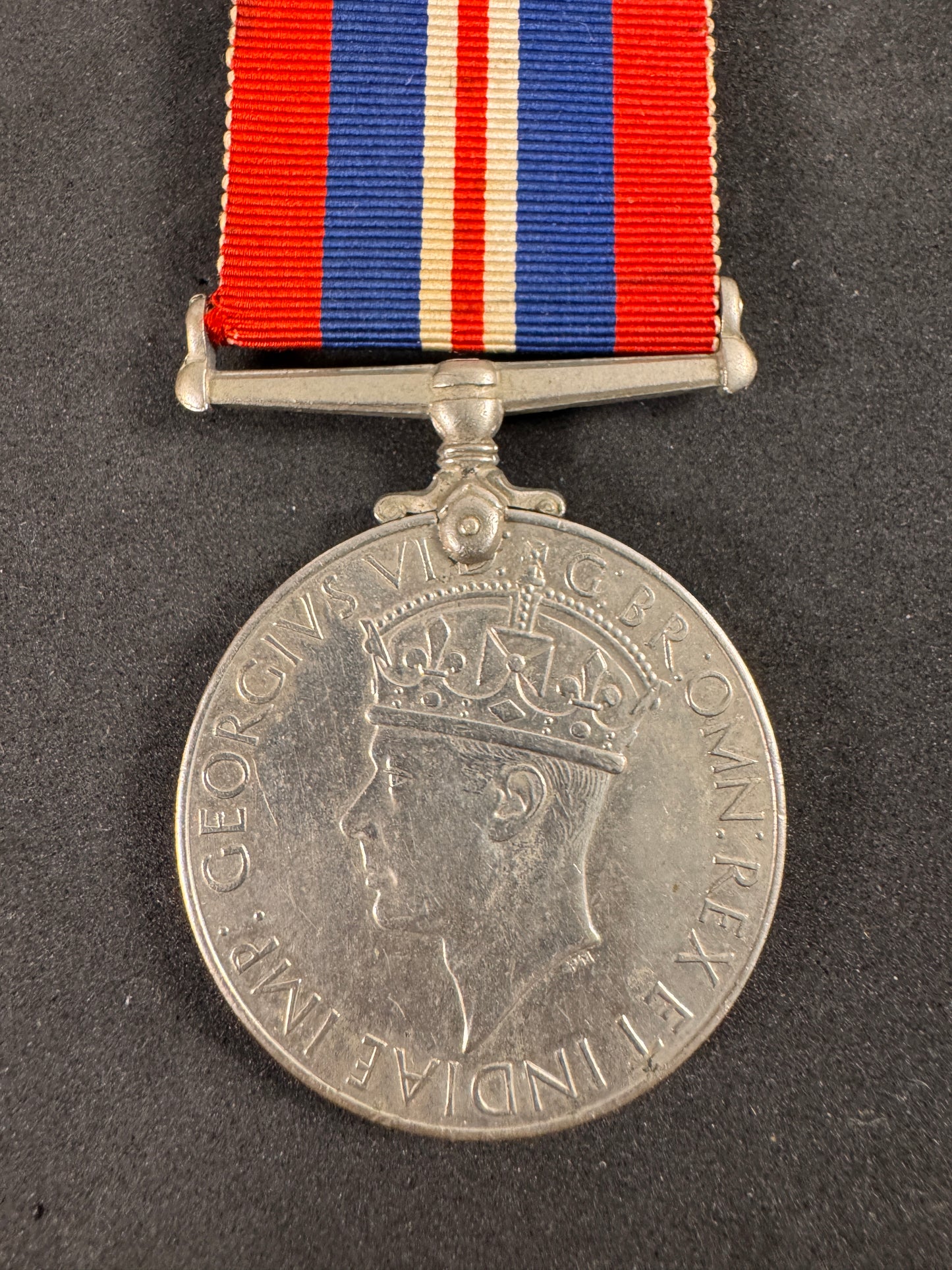 Photo 2 of WW2 British 1939-1945 War Medal - Original Campaign Service Award - collectible militaria item
