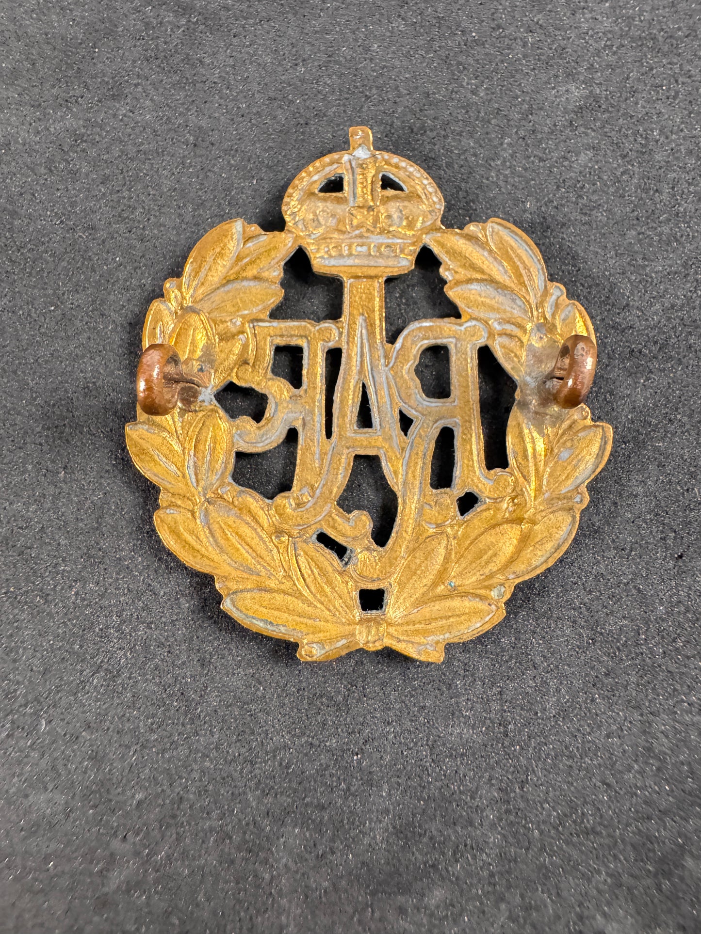 WW1 British Royal Air Force Cap Badge (RAF)