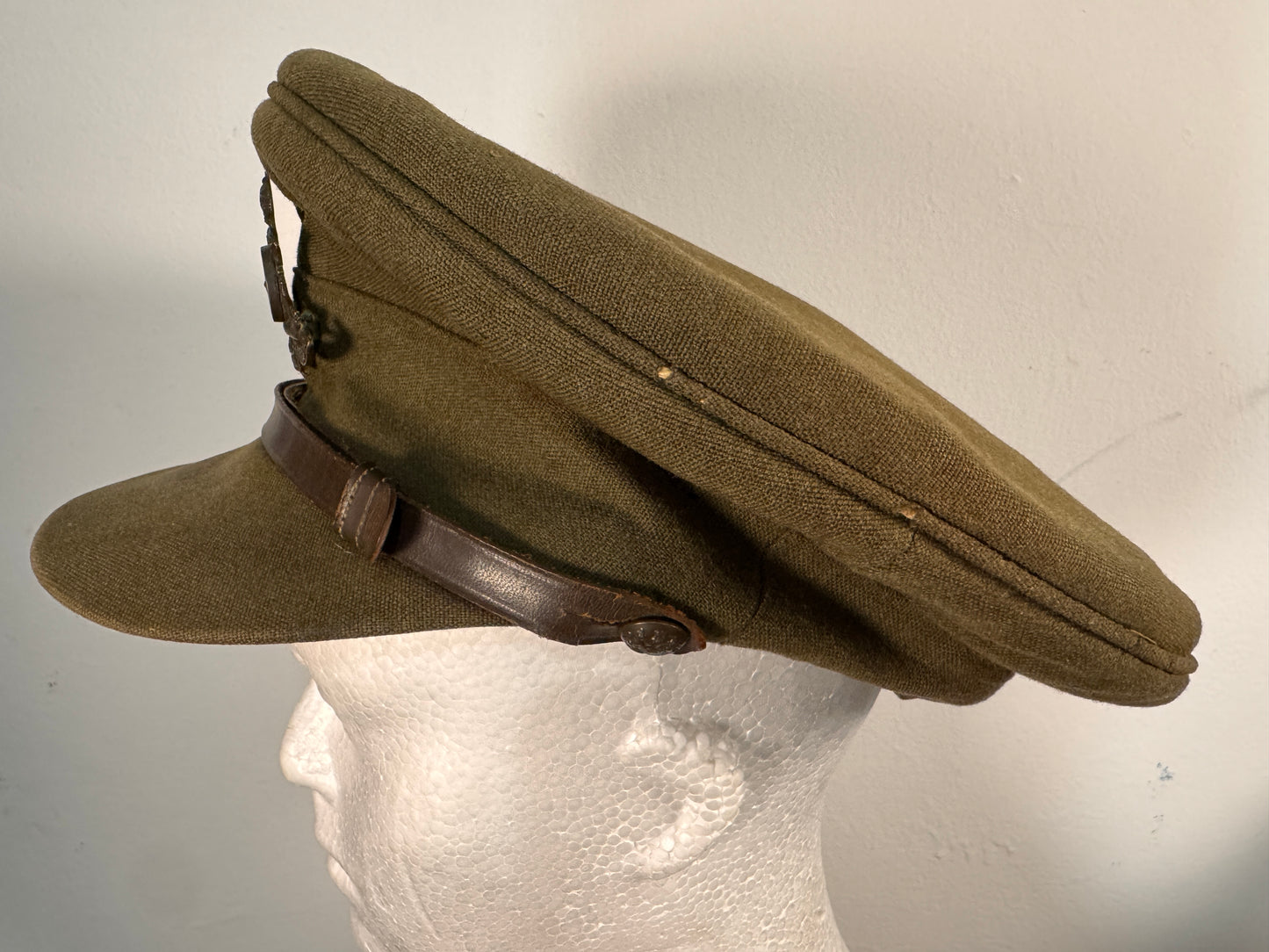Photo 3 of Original WWII / WW2 British Royal Artillery Officer’s Service Cap - collectible militaria item