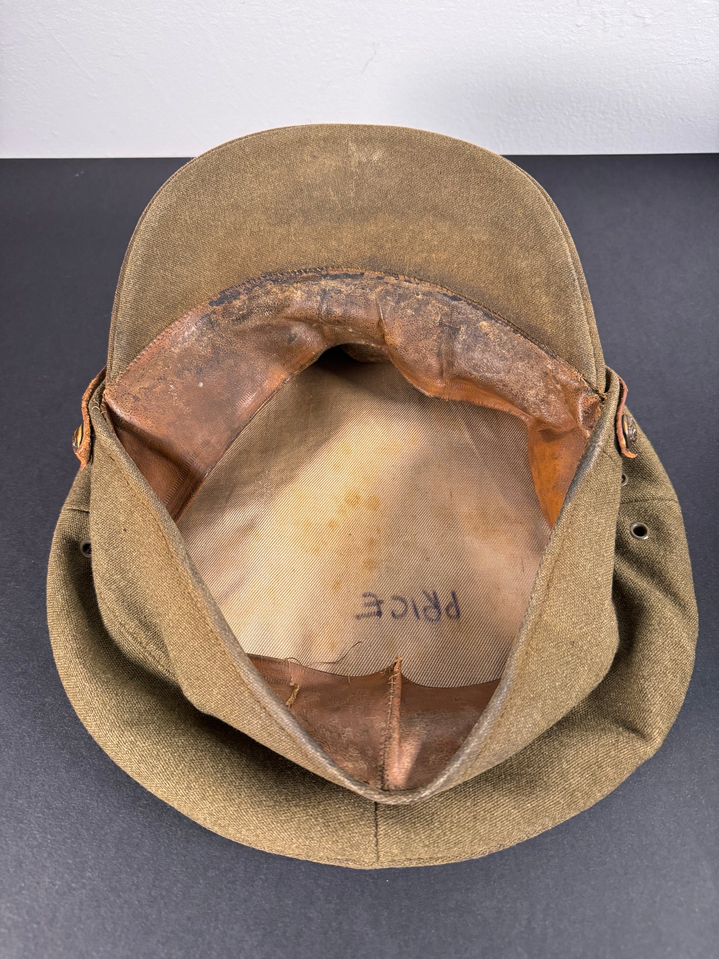 Photo 8 of Original WWII / WW2 British Royal Artillery Officer’s Service Cap - collectible militaria item