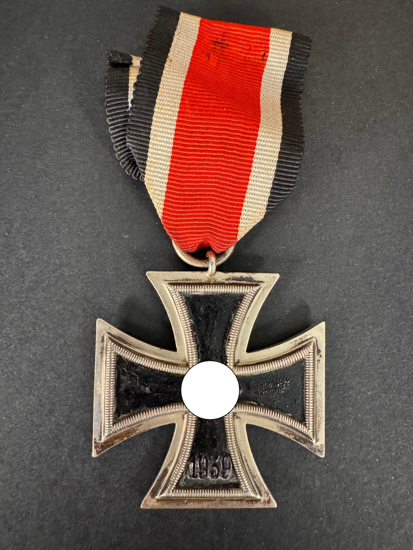 Photo 1 of 1939 Iron Cross 2nd Class '106' Brüder Schneider - collectible militaria item