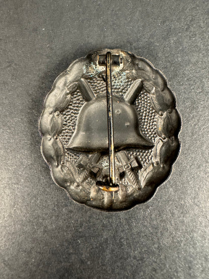 Photo 2 of WW1 Imperial German Army Black Wound Badge Award - collectible militaria item