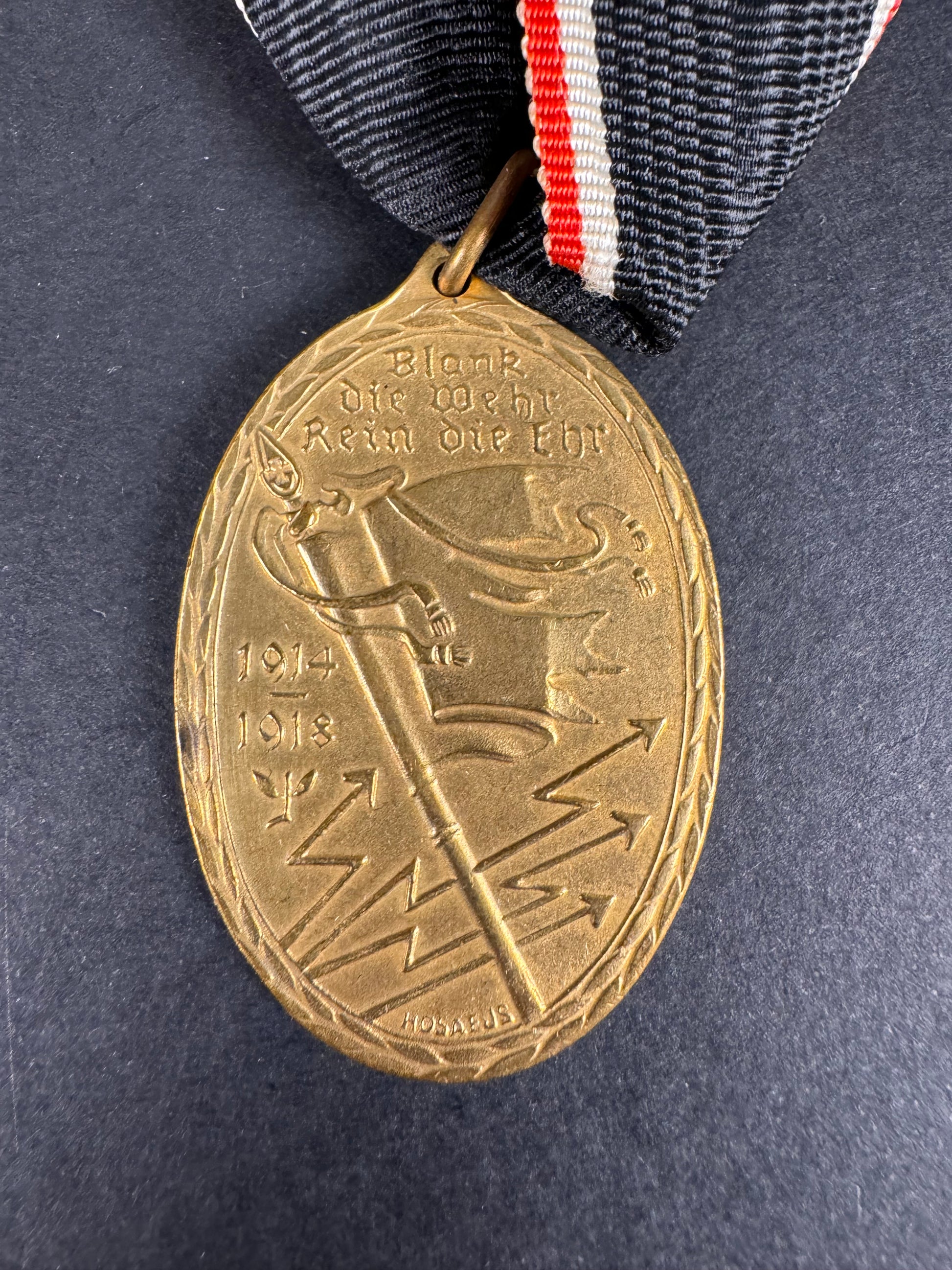 Photo 2 of WW1 German Army Veterans 1914-1918 Kyffhauserbund Medal - collectible militaria item