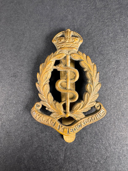 Photo 1 of WW1 British Royal Army Medical Corps Cap Badge - collectible militaria item