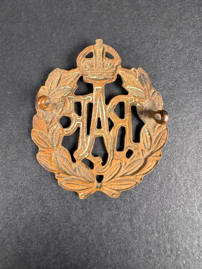 Photo 2 of WW1 British Royal Air Force RAF Cap Badge - collectible militaria item
