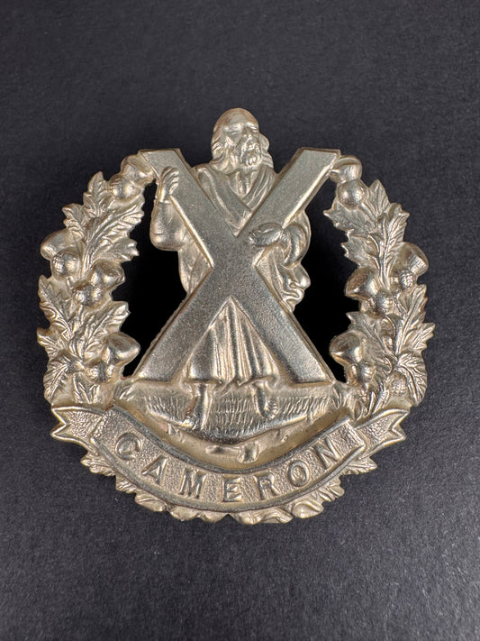Photo 1 of WW2 British Army Queen's Own Cameron Highlanders Glengarry Cap Badge - collectible militaria item