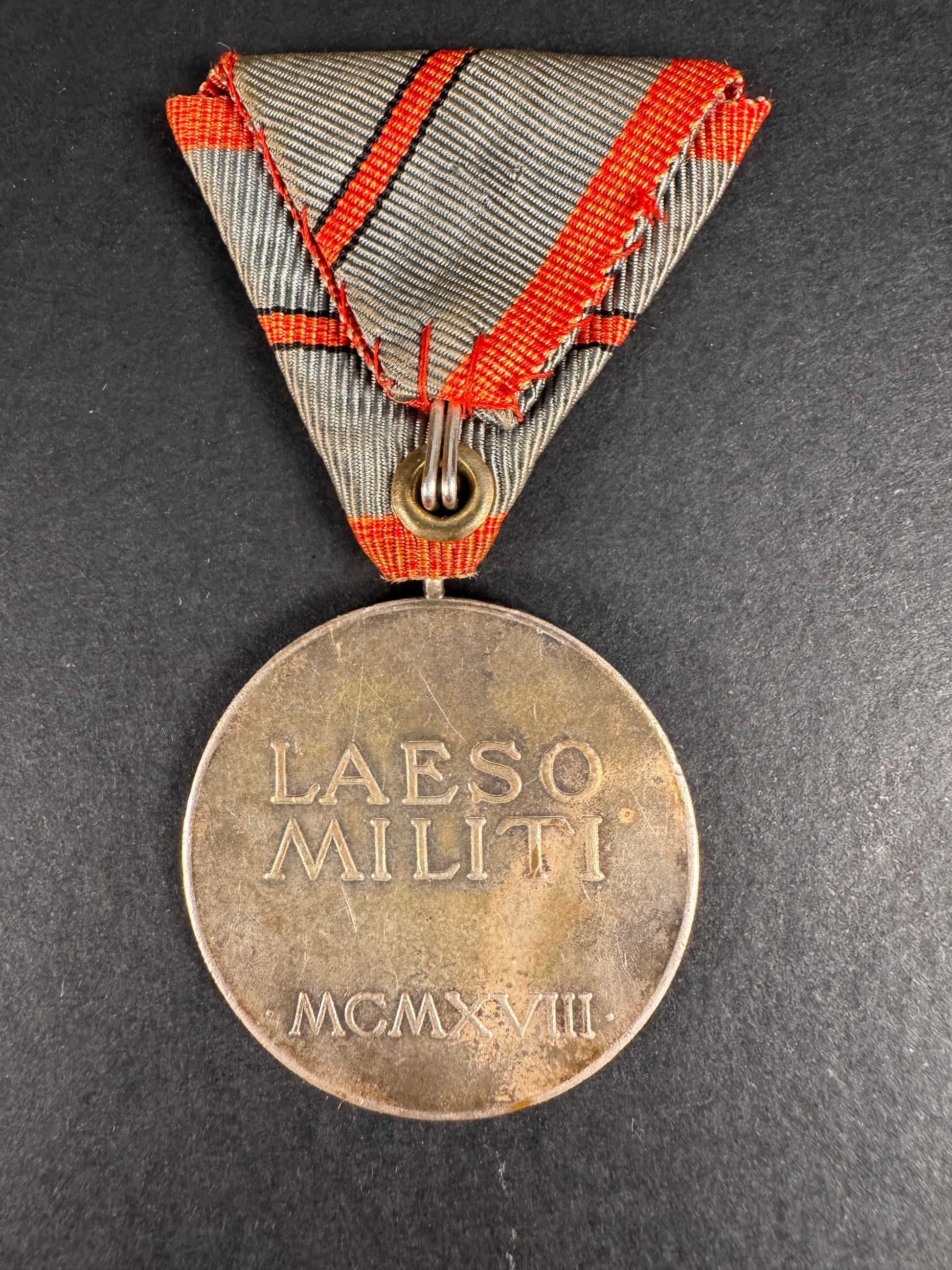 Photo 2 of WW1 Austro Hungarian Empire Wound Medal - collectible militaria item