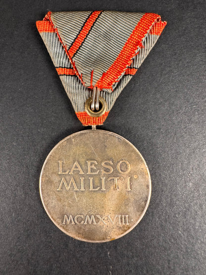 Photo 2 of WW1 Austro Hungarian Empire Wound Medal - collectible militaria item
