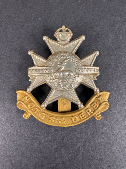 Photo 1 of WW1 British Army Sherwood Foresters Cap Badge - collectible militaria item